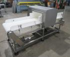 Used Mettler Toledo SL2000 Safeline Metal Detector with 21.5” x 10.5” Aperture