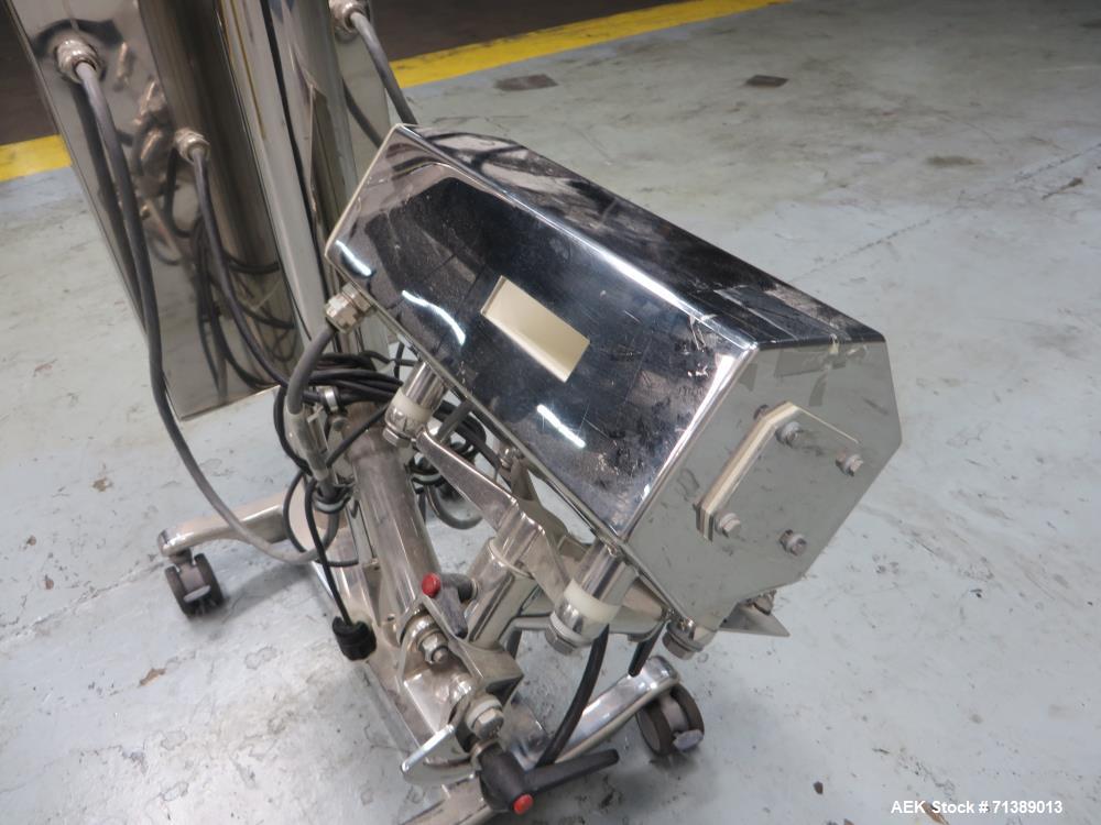 Used Mettler Toledo Safeline Model 25 Tablet Metal Detector