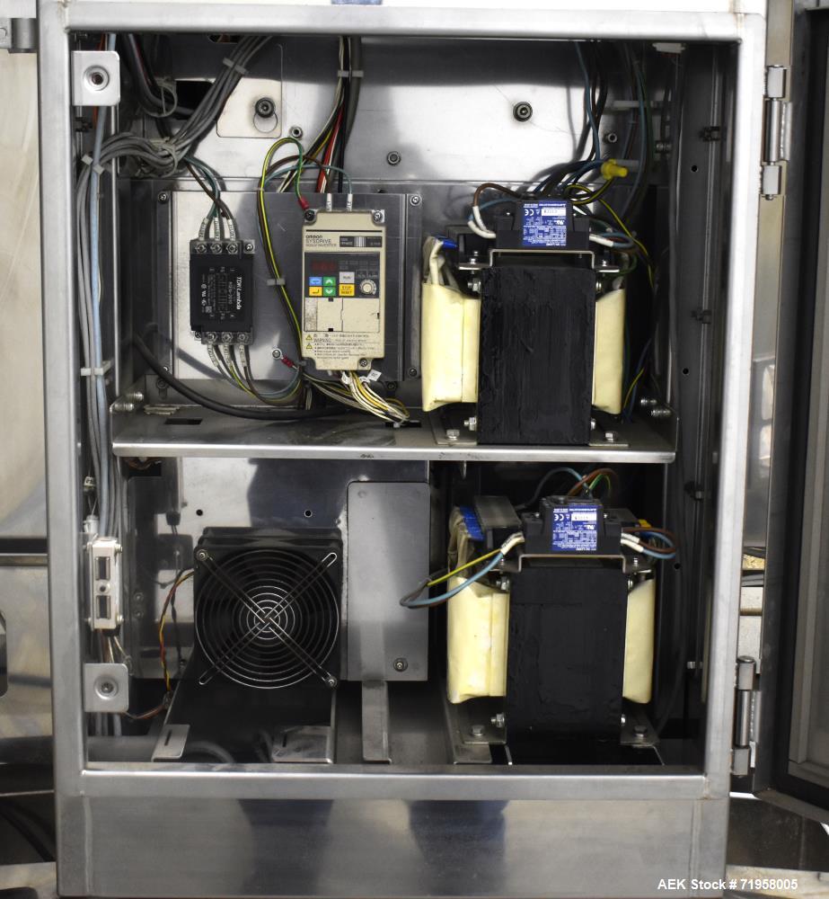 Used Anritsu X-Ray Inspection System, Model KD74. Approximate 27-1/2" W x 14" H product opening with approximate 24-1/2" W belt. Product weight maximum 50kg / 110 lbs. (35m/min). Product size maximum...