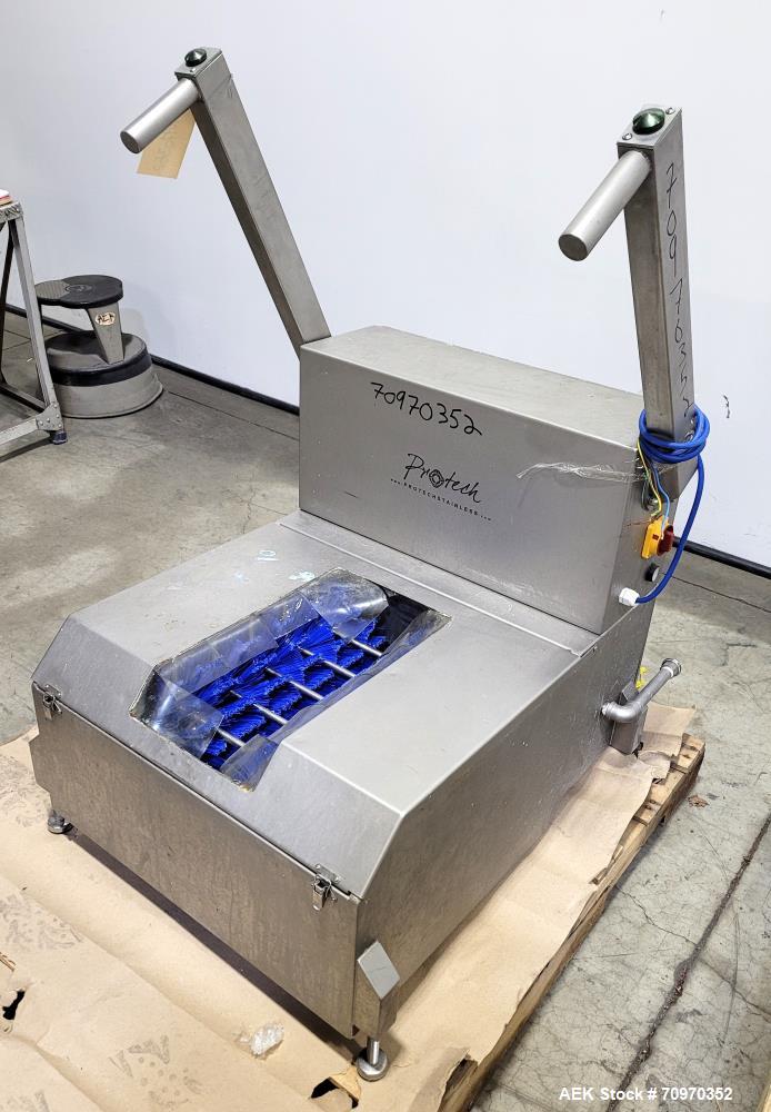 Used Protech AMSW10 Motorized Boot Washer – 304 Stainless Steel