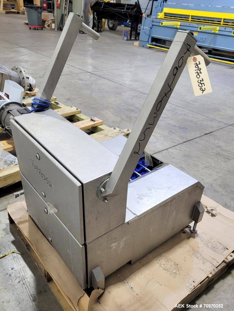 Used Protech AMSW10 Motorized Boot Washer – 304 Stainless Steel