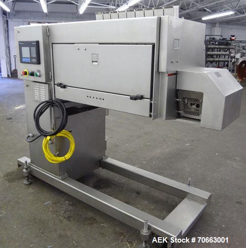 Used Grote Model S/A-530 Single Lane Slicer/Applicator. Machine is rated at up to 176 strokes per minute per lane. Unit also bulk slices, stacks and shingles. Maximum slice rate in stack or shingle m...