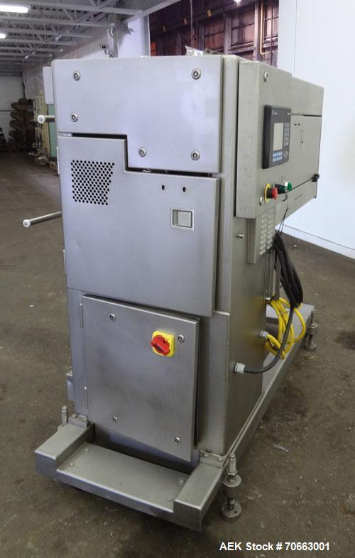 Used Grote Model S/A-530 Single Lane Slicer/Applicator. Machine is rated at up to 176 strokes per minute per lane. Unit also bulk slices, stacks and shingles. Maximum slice rate in stack or shingle m...