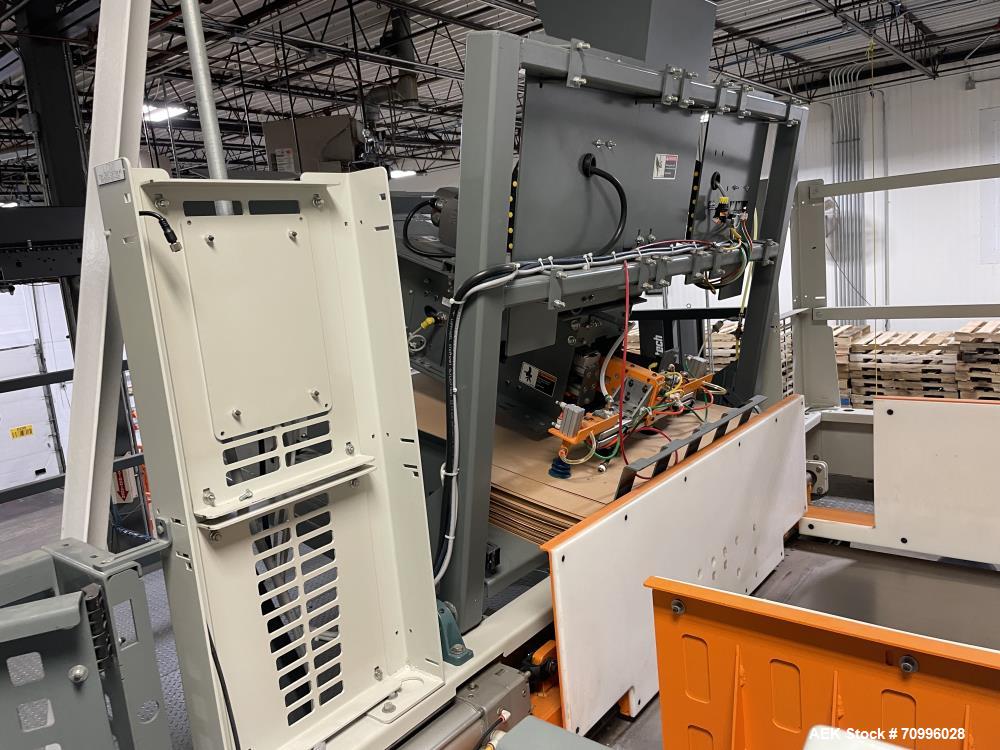 Used Alvey Series 780 Compact Automatic Full Case Palletizer. Capable of speeds up to 50 cases per minute. Includes pallet feeder, tier/slip sheet placer. Allen Bradley Compact Logix L326 PLC Control...