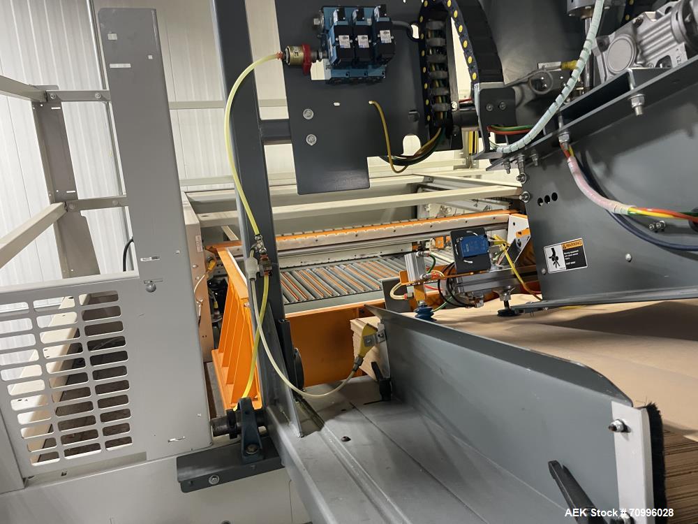 Used Alvey Series 780 Compact Automatic Full Case Palletizer. Capable of speeds up to 50 cases per minute. Includes pallet feeder, tier/slip sheet placer. Allen Bradley Compact Logix L326 PLC Control...