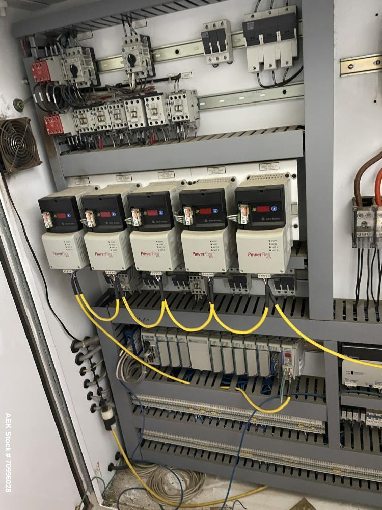 Used Alvey Series 780 Compact Automatic Full Case Palletizer. Capable of speeds up to 50 cases per minute. Includes pallet feeder, tier/slip sheet placer. Allen Bradley Compact Logix L326 PLC Control...