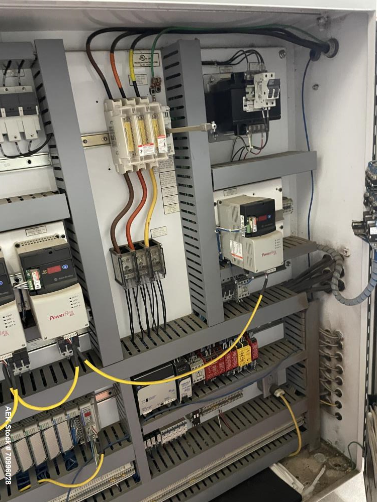 Used Alvey Series 780 Compact Automatic Full Case Palletizer. Capable of speeds up to 50 cases per minute. Includes pallet feeder, tier/slip sheet placer. Allen Bradley Compact Logix L326 PLC Control...