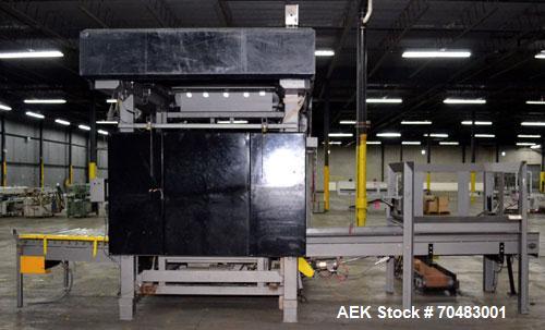 Used Alvey Model 800 Automatic Palletizer. Capable of speeds up to 75 cases per minute. Has Allen Bradley Micrologixs PLC controls, last running 40 x 48 pallets. Has pallet feeder, compact design.