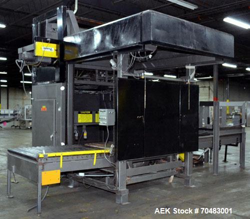 Used Alvey Model 800 Automatic Palletizer. Capable of speeds up to 75 cases per minute. Has Allen Bradley Micrologixs PLC controls, last running 40 x 48 pallets. Has pallet feeder, compact design.
