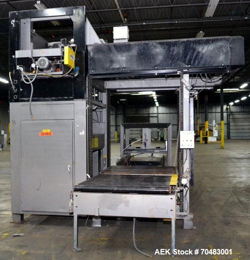 Used Alvey Model 800 Automatic Palletizer. Capable of speeds up to 75 cases per minute. Has Allen Bradley Micrologixs PLC controls, last running 40 x 48 pallets. Has pallet feeder, compact design.