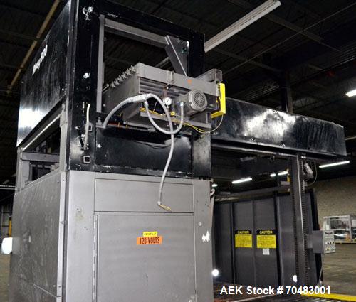 Used Alvey Model 800 Automatic Palletizer. Capable of speeds up to 75 cases per minute. Has Allen Bradley Micrologixs PLC controls, last running 40 x 48 pallets. Has pallet feeder, compact design.