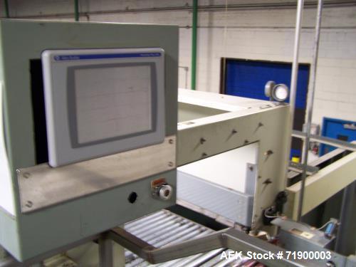 Used Alvey Model 880 High Level Palletizer.