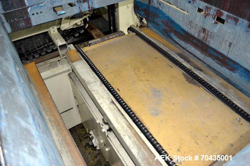 Used Columbia Machine Colmac 500 Low Level Case Palletizer, Model 500H-LRXS-AB-9002, Carbon Steel. Capable of 35 to 45 cases per minute depending on pattern. Capacity up to 24" long x 18" wide x 18" ...