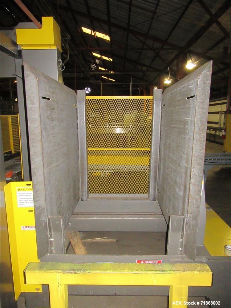 Used Columbia Model FL100 Automatic Low Level  Case Palletizer.