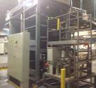 Used Alvey Model 800 Automatic Palletizer. Capable of speeds up to 75 cases per minute. Has Allen Bradley 5-20 PLC controls, last running 40 x 48 pallets. Has pallet feeder, compact design.