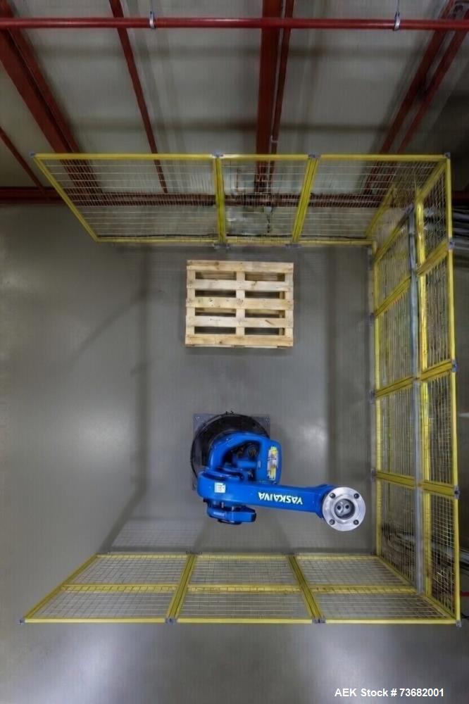 New OnRobot D:PLOY Automatic Robotic Palletizing System with Yaskawa GP35L Robot, Safety Enclosure & Conveyor