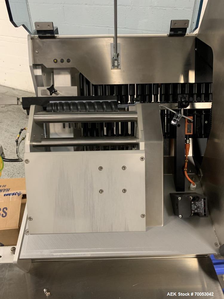 Used Unused Seidenader inspection system, with (2) type V90-AVSB/60 Seidenader semi automatic inspection units, (1) L-R unit, (1) R-L unit, currently set up for syringe inspection, with Sortec feedin...