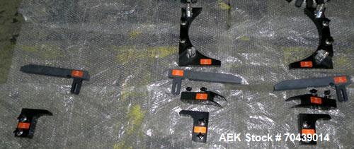 Used Seidenader V90 AVSB for visual inspection of filled vials. Model V90-AVSB/60-LR can handle products from .5ml to 1000ml with changeparts. Currently set up for 200ml vials. Can handle clear solut...