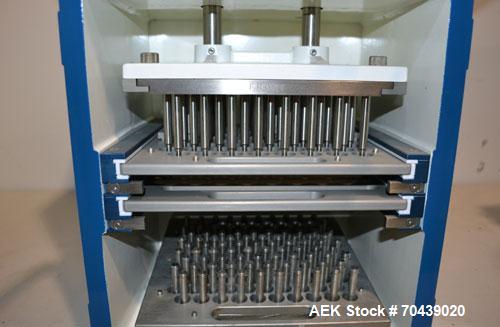 Used Hypak/ Becton-Dickinson Stopper Placement Unit, Model 5402 Syringe Stoppering.