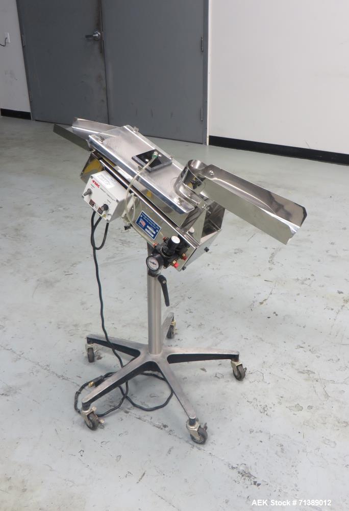 Used FMC Syntron Model AV-100 Tablet Deduster
