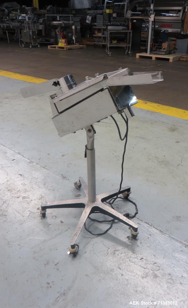 Used FMC Syntron Model AV-100 Tablet Deduster