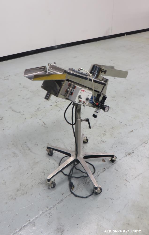 Used FMC Syntron Model AV-100 Tablet Deduster