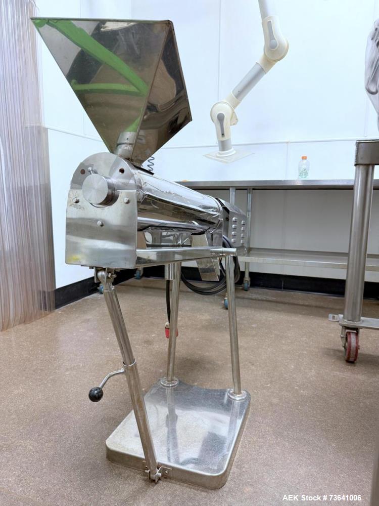 Used Vanguard Pharmaceutical Capsule Polisher Model PCX-II Variable Speed