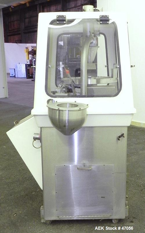 Used Mocon Vericap Capsule Inspection Machine, Model 2110. Machine is capable of inspecting size #0 capsules at 1800 per minute, size # 1, 2, 3, 4 at 2000 capsules per minute. Inclues control panel. ...