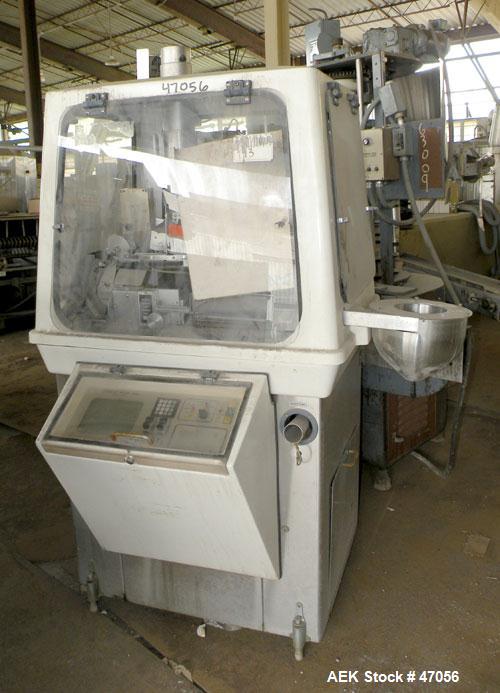 Used Mocon Vericap Capsule Inspection Machine, Model 2110. Machine is capable of inspecting size #0 capsules at 1800 per minute, size # 1, 2, 3, 4 at 2000 capsules per minute. Inclues control panel. ...