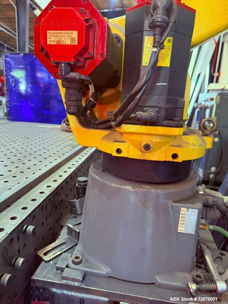 Used FANUC ARC Mate 120iC Robotic Arc Welding System with Lincoln Electric Power Wave i400