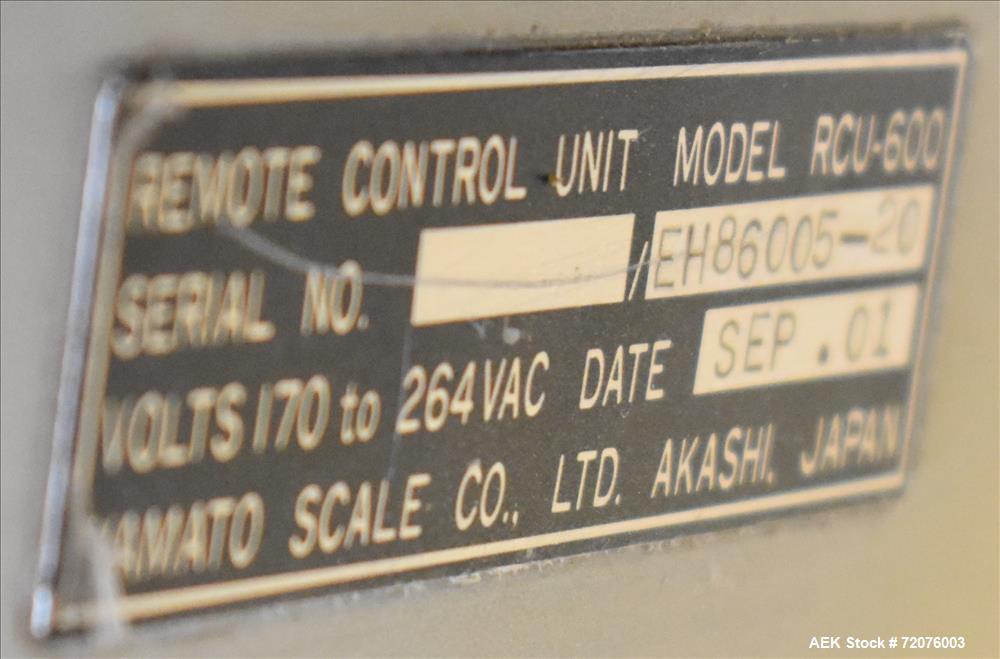 Used Yamato Model ADW-508MD Dimpled/Embossed Bucket Combination Scale