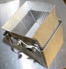 Used Yamato Model ADW-508MD Dimpled/Embossed Bucket Combination Scale