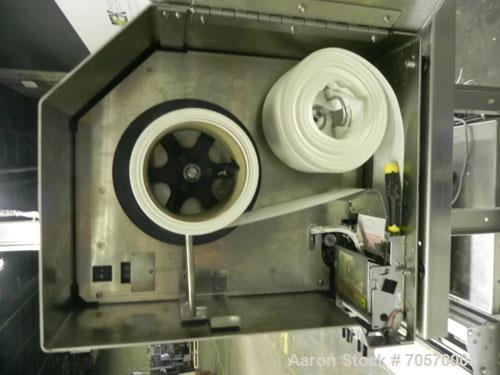 Used Mettler-Toledo Model 662 StepSaver Manual Weigh-Wrap Center. Consists of a SmartTouch Readout, model 8270 scale, stainless steel platform, capacity 50 x .01 pounds, model 317 label printer, labe...