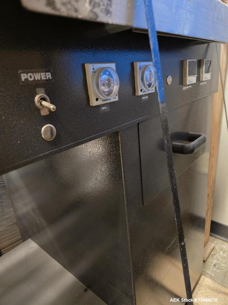 Used Shrink Packaging Machine – Eastey EM16TK Sealer with Autonics Control