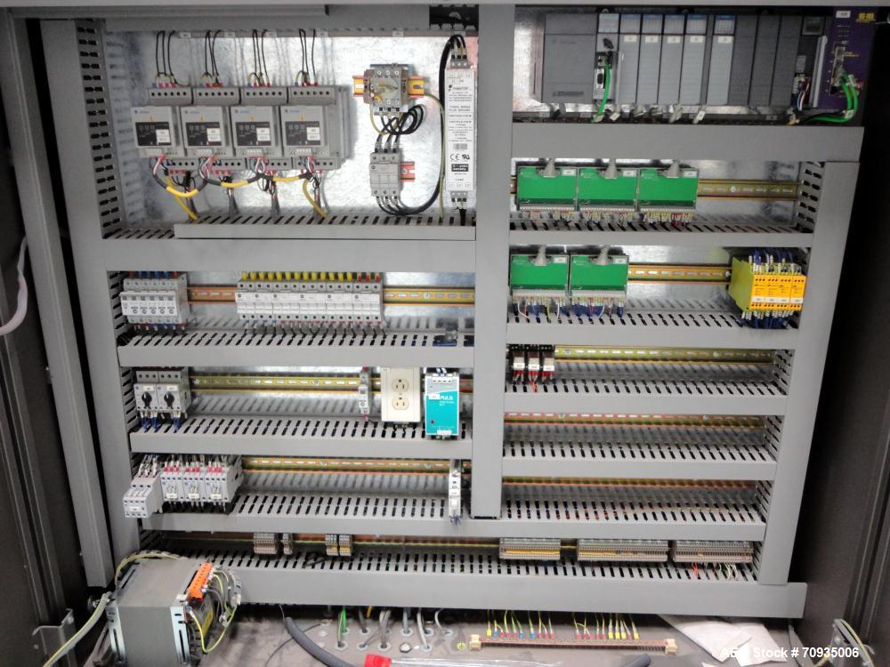 Used IMA BFB MS300 Shrink Bundler or stretch banding machine for carton multi-packing. Capable of speeds up to 40 bundles per minute. Uses PE type films. Max film speed to 150' per minute. Inline and...