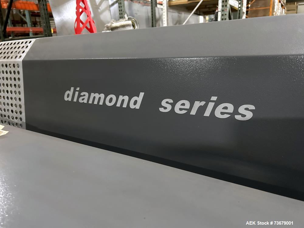 Used Maripak Bundler/Bander, Model Multimac 60D Servo. Up to 35 cycles/minute. 16" (400mm) seal bar opening. 65'/minute maximum conveyor speed. 14" maximum roll diameter (adjustable). 38" working hei...