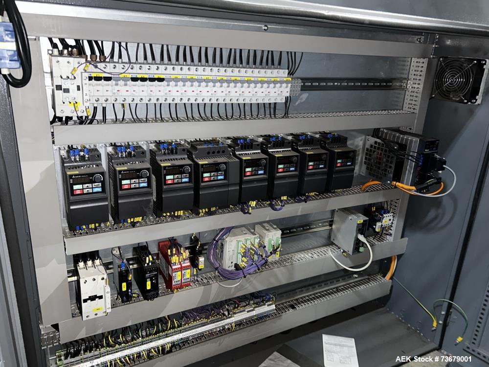 Used Maripak Bundler/Bander, Model Multimac 60D Servo. Up to 35 cycles/minute. 16" (400mm) seal bar opening. 65'/minute maximum conveyor speed. 14" maximum roll diameter (adjustable). 38" working hei...