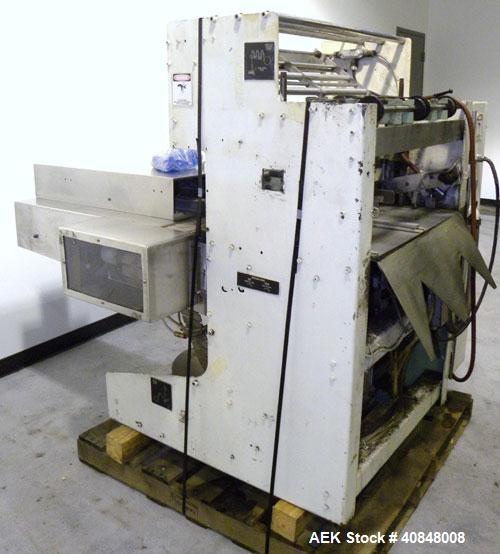 Used Omega Design Model DL-27 Dual Lane Shrink Bundler. Capable of speeds from 200 to 240 BPM (depending on product size and pattern). Has a Max film width of 26". Maximum product Height: up to 11".H...