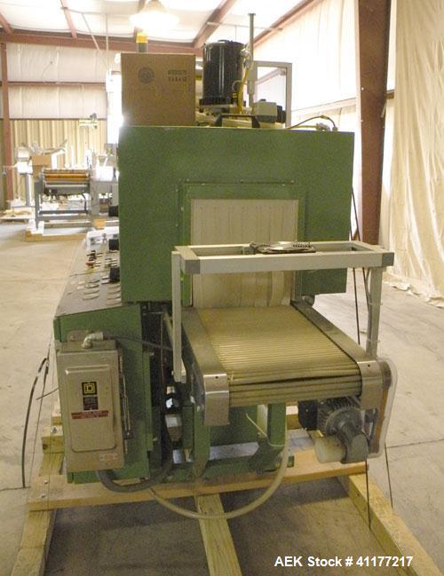 Used Skinetta Shrink Bundler, Model ASK300. Has a web width of 290mm. Maximum infeed width 380mm. Maximum height 290mm. Maximum length 350mm. Has a Z infeed, rear feed, to cross push to push straight...