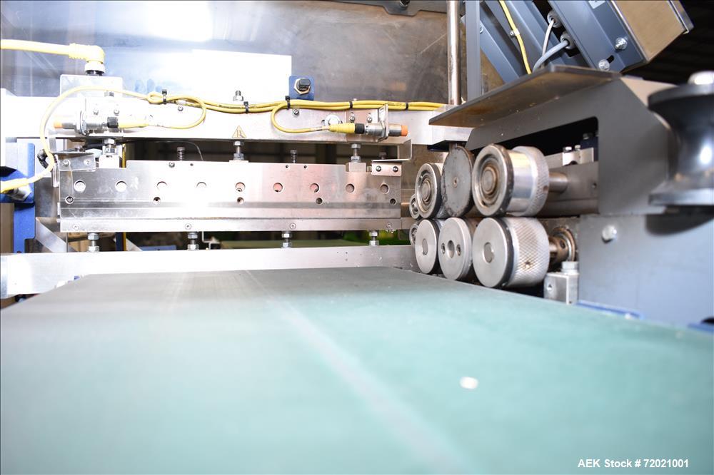 Used Lantech Side Sealer and Shrink Tunnel, Model SW1000-ST700