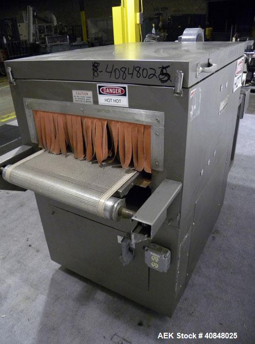Used CAM Packaging Systems (CAMPAK) Versatunnel Shrink Tunnel, model VT238MB, carbon steel. 44" long shrink area. Infeed/discharge opening 23" wide x 7 1/2" high. 19 3/4" wide x 77" long mesh conveyo...