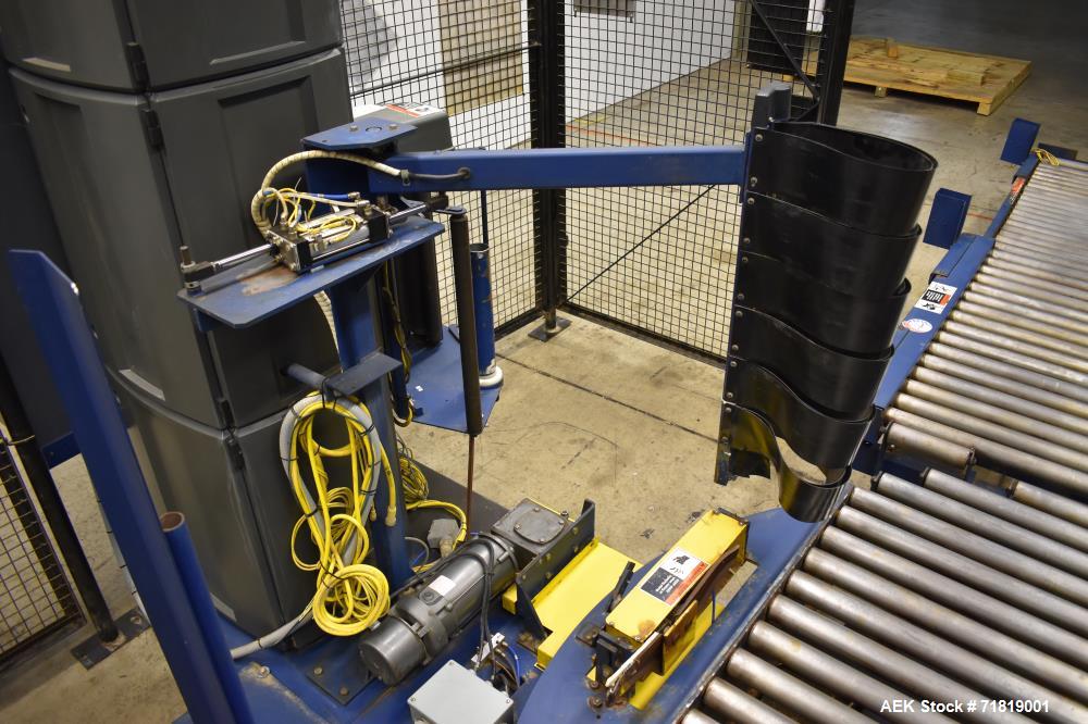 Used Lantech Model Q1000 Automatic Stretch Wrapper