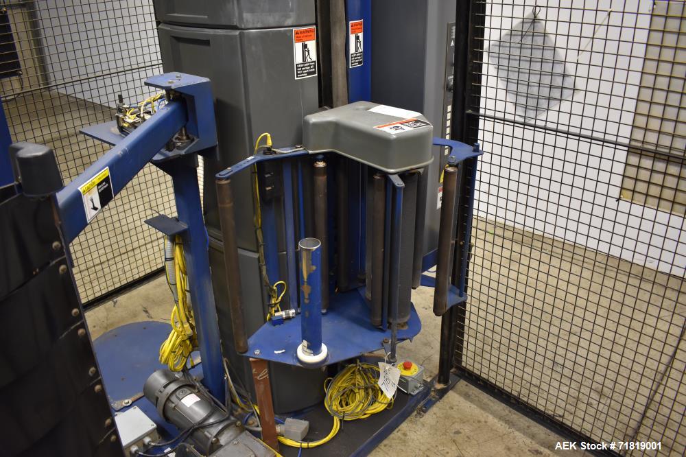 Used Lantech Model Q1000 Automatic Stretch Wrapper