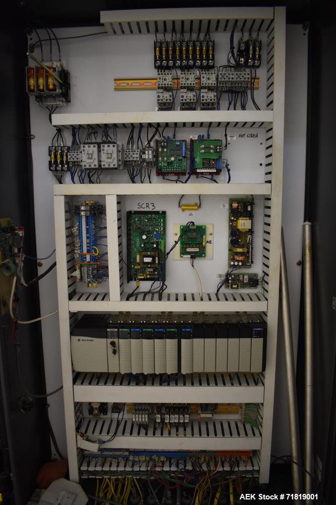 Used Lantech Model Q1000 Automatic Stretch Wrapper