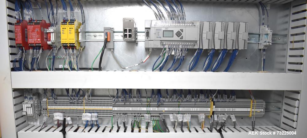 Lantech Model QLA Automatic Stretch Wrapper