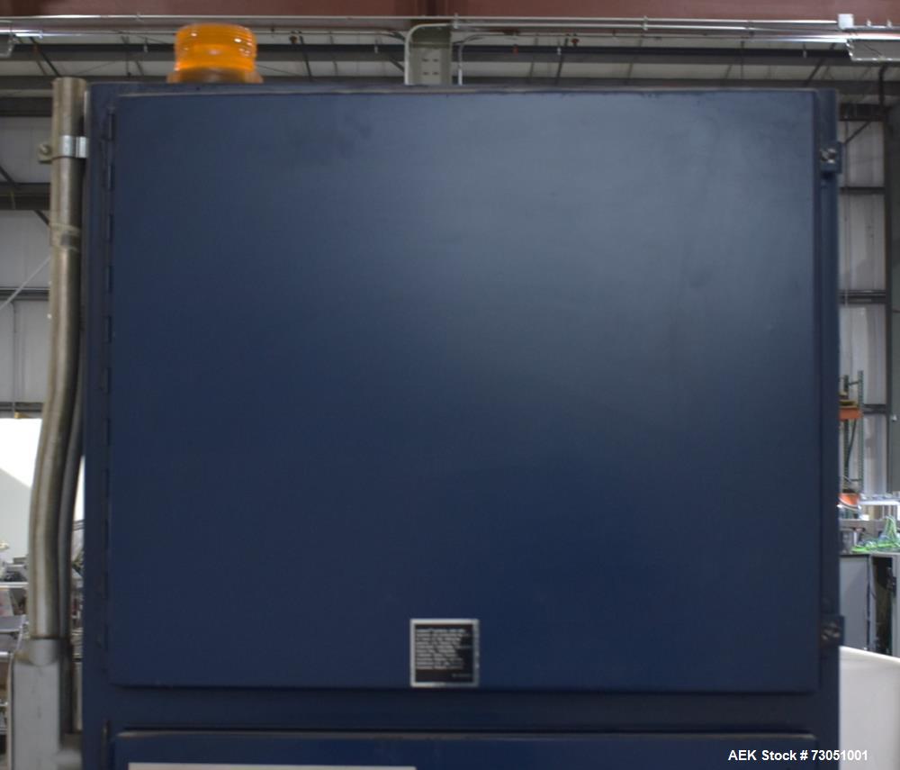 Used Lantech V Series SVAMD Automatic Stretch Wrapper – 30-40 Loads/Hour