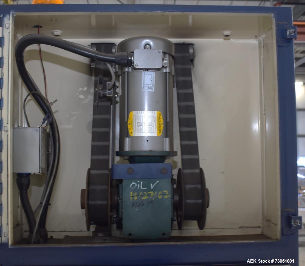 Used Lantech V Series SVAMD Automatic Stretch Wrapper – 30-40 Loads/Hour