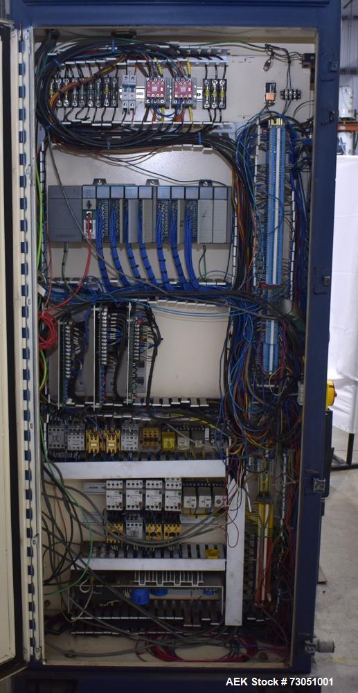 Used Lantech V Series SVAMD Automatic Stretch Wrapper – 30-40 Loads/Hour