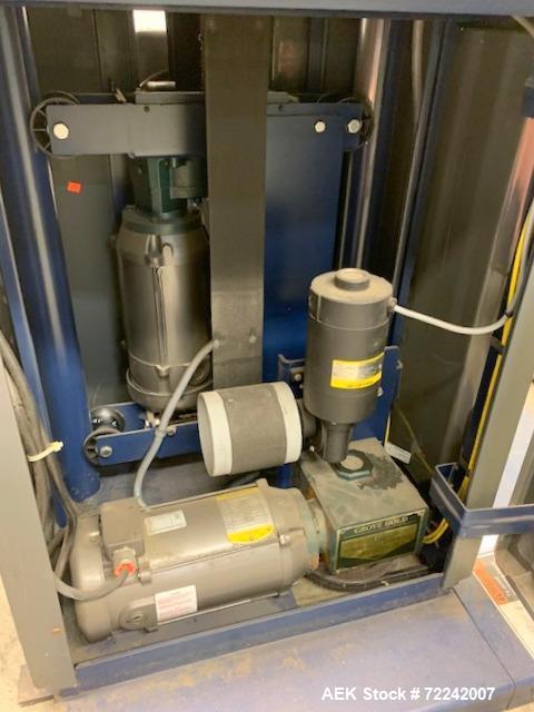 Used Lantech Q300 Semi-Automatic Pallet Stretch Wrap Machine