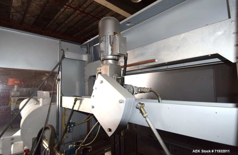 Used Bosch-Doboy Model 7510 Single Head Tray Former.